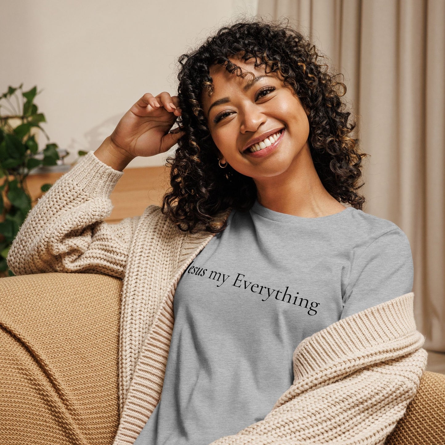 'Jesus my Everything' - relaxed t-shirt